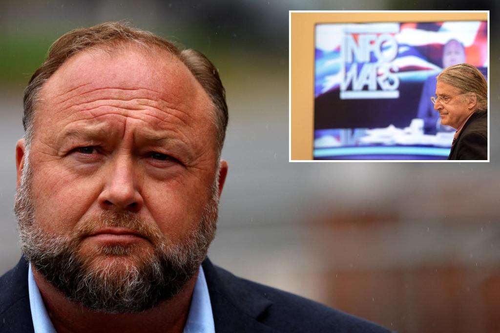 The judge blocks the settlement of Sandy Hook's families in bankruptcy of Alex Jones: 'I can't do it'